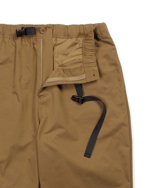 The DUFFER of ST.GEORGE（ザダファーオブセントジョージ）の「TECH OX STRETCH CAMPING PANTS：オックスストレッチ キャンピングパンツ（チノパンツ・メンズ・ベージュ/ブラウン・X-LARGE/LARGE/MEDIUM/SMALL）」の12枚目の写真