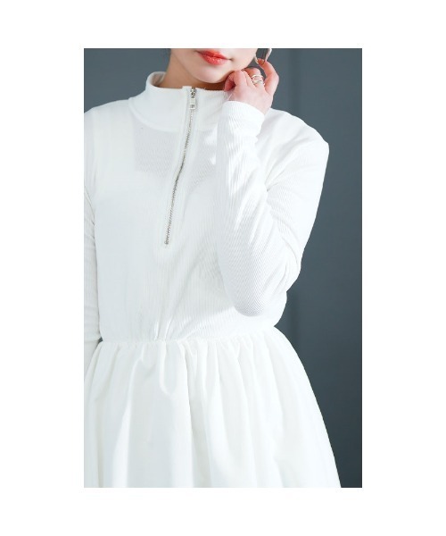 Sawa a la mode(サワアラモード)の「異素材ニットハーフジップワンピース(ワンピース・レディース・ブラック/ホワイト・FREE)」の19枚目の写真