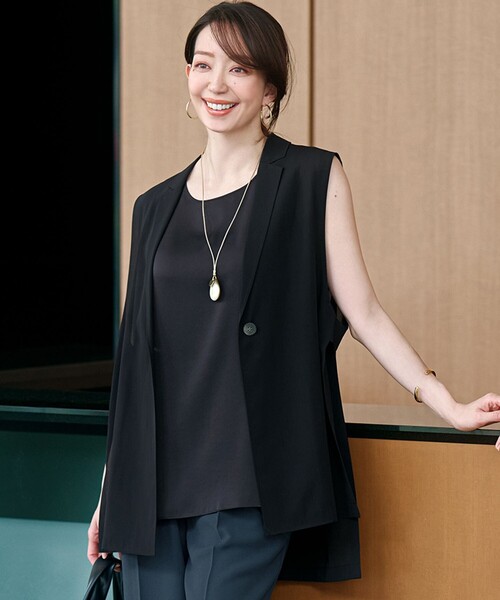 美品　今季　23区　ライトシアーマットクロス　ジレ 38サイズ セール】【洗える】ライトシアーマットクロス ジレ（その他