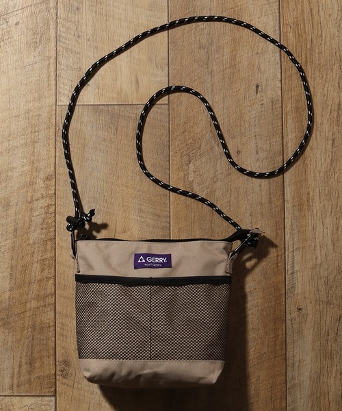 GERRY（ジェリー）の「【GERRY/ジェリー】サコッシュミニショルダー（ショルダーバッグ・メンズ・チャコール/ベージュ/ブラック/マルチ・FREE）」の9枚目の写真