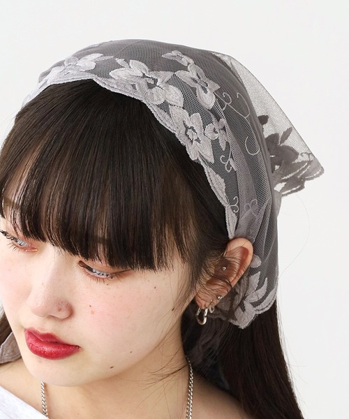 花柄レース カチーフ 刺繍かぎ編み 三角スカーフ（バンダナ