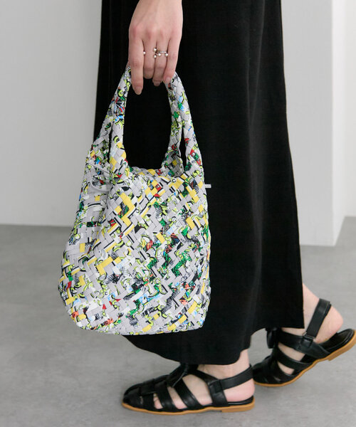 FEEL AND TASTE(フィールアンドテイスト)の「【FEEL AND TASTE(フィールアンドテイスト)】weaving minibucket Nylon/ミニバケットバッグ(トートバッグ・レディース・ブラック/ライトグレー/イエロー・FREE)」の6枚目の写真