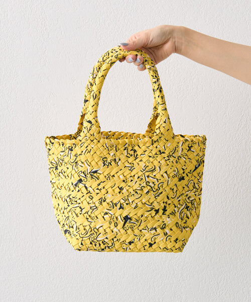 FEEL AND TASTE(フィールアンドテイスト)の「【FEEL AND TASTE(フィールアンドテイスト)】weaving minibucket Nylon/ミニバケットバッグ(トートバッグ・レディース・ブラック/ライトグレー/イエロー・FREE)」の12枚目の写真