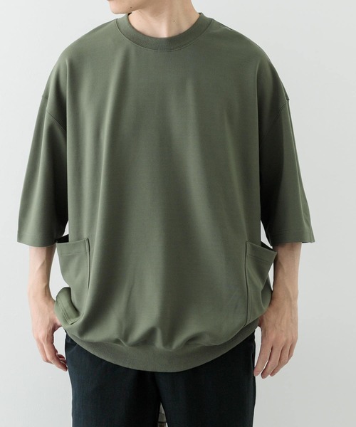 ITEMS URBANRESEARCH（アイテムズ アーバンリサーチ）の「サイドストレージ半袖ポンチTops（Tシャツ/カットソー・メンズ・カーキ/ダークグレー/ベージュ/ブラック・MEDIUM/LARGE）」の4枚目の写真