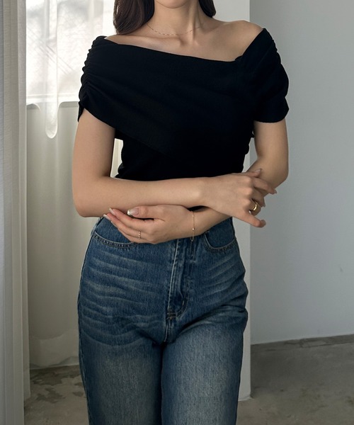 Louere(ルエレ)の「2wayネックドレープサマーニット(ニット/セーター・レディース・ホワイト/ブラック/アイボリー/モカ/チャコール/グレイッシュベージュ/ネイビー・LARGE/MEDIUM/SMALL)」の22枚目の写真