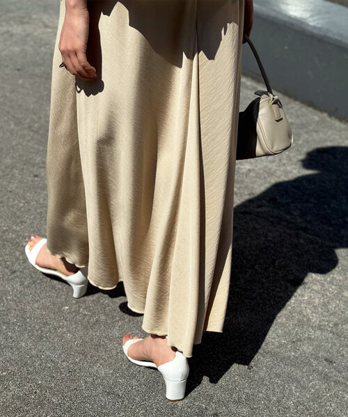 LIVETART バックテールニドムスカート セール】バックテールニドムスカート（スカート）｜LIVETART