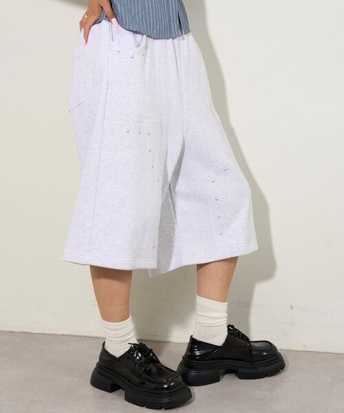 WHO'S WHO gallery(フーズフーギャラリー)の「ダブルニーホットフィットハーフパンツ(その他パンツ・レディース・ライトグレー/ブラック・FREE)」の11枚目の写真