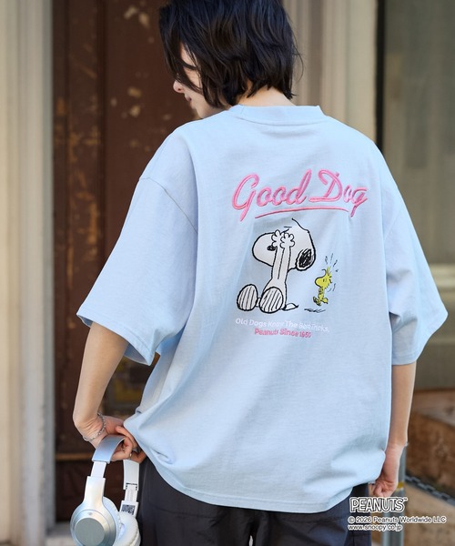 PEANUTS(ピーナッツ)の「【PEANUTS / SNOOPY】別注 ピーナッツ スヌーピー ヴィンテージプリント オーバーサイズ半袖Tシャツ(Tシャツ/カットソー・レディース・グレイッシュベージュ/オフホワイト/ワイン系/スミクロ/ネイビー/ブラック系/ブラック系2/ブラウン/ホワイト系/ブルー系/ブラック系3/ホワイト系2・M/L)」の11枚目の写真