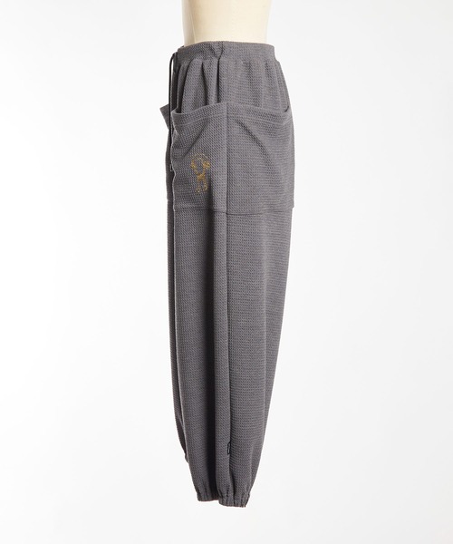 gomme（ゴム）の「フライトジャージー　リラックスパンツ（スウェットパンツ・レディース・グレー/ネイビー/ブラック・MEDIUM）」の15枚目の写真