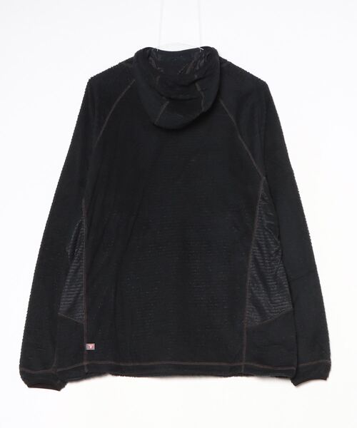 WILD THINGS（ワイルドシングス）の「プリマロフト エヴォルブ フーディー│PRIMALOFT EVOLVE HOODIE（パーカー・メンズ・ブラック・S/M/L/XL）」の10枚目の写真