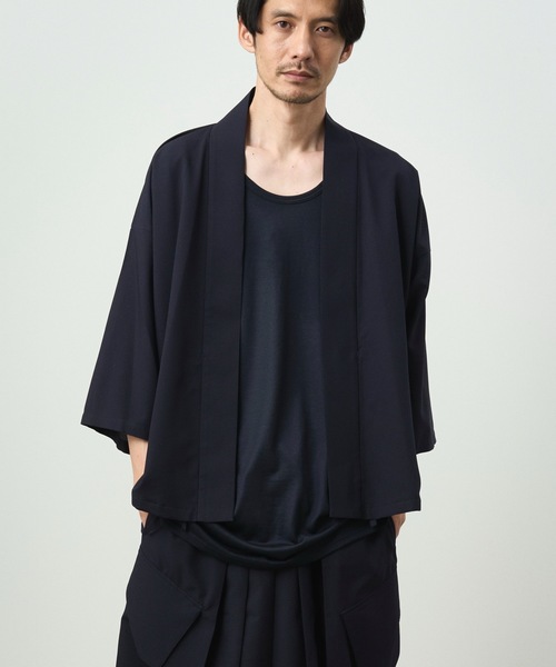 和ROBE（ワローブ）の「DOT AIR HANTEN TECH（カーディガン/ボレロ・メンズ・ダークグレー/ダークネイビー/ブラック・2/3）」の3枚目の写真