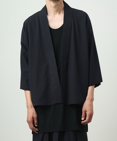 和ROBE（ワローブ）の「DOT AIR HANTEN TECH（カーディガン/ボレロ・メンズ・ダークグレー/ダークネイビー/ブラック・2/3）」の5枚目の写真