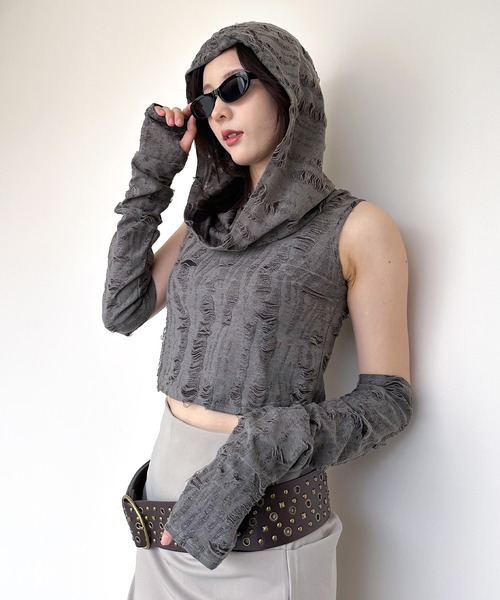 ENLIKE(エンリケ)の「ノースリーブダメージフーディトップ(Tシャツ/カットソー・レディース・ホワイト/グレー/ブラック・FREE)」の9枚目の写真