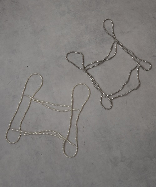 bohmal（ボマール）の「パール＆ビーズハーネス（キャミソール・レディース・シルバー/ホワイト・FREE）」の4枚目の写真