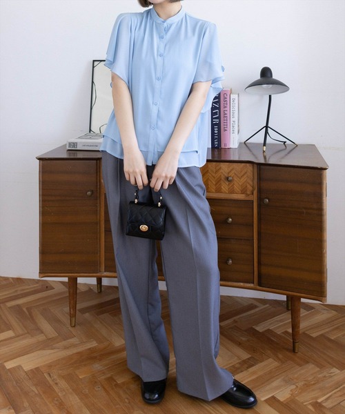 CLEAR BASIC（クリアベーシック）の「袖フリル半袖楊柳ブラウス[オフィスカジュアル 着回し抜群 大人]（シャツ/ブラウス・レディース・イエロー/サックスブルー/アイボリー/ブラック・F）」の6枚目の写真