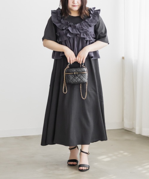 CLETTE(クレット)の「フリルビスチェセットワンピース(ワンピース・レディース・チャコールグレー/ネイビー/ブラック・LL/3L/4L)」の9枚目の写真