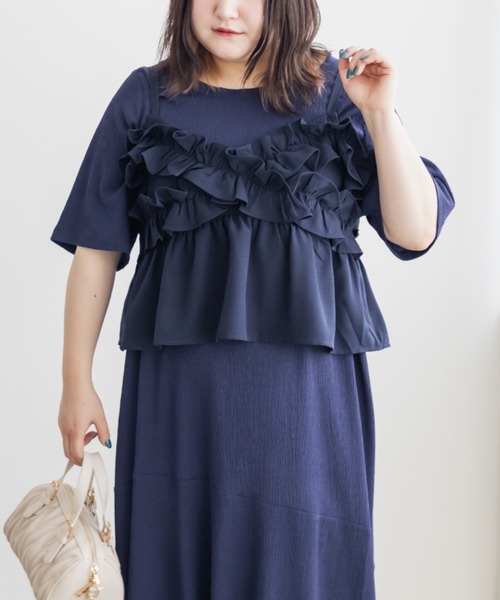 CLETTE(クレット)の「フリルビスチェセットワンピース(ワンピース・レディース・チャコールグレー/ネイビー/ブラック・LL/3L/4L)」の15枚目の写真