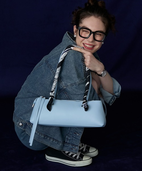BONLECILL Marche(ボンルシールマルシェ)の「【BONLECILL Marche】ロングハンドルハトメスクエアバッグ(ハンドバッグ・レディース・ブルー/イエロー/ブラック/ブラウン/ホワイト・FREE)」の2枚目の写真