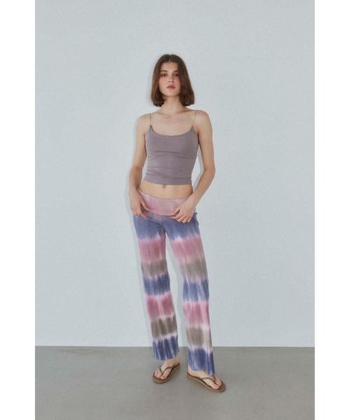 ALEXIA STAM（アリシアスタン）の「Wellness Spaghetti Strap Padded Camisole /UVカットパッドinキャミトップス（キャミソール・レディース・ブラック/グレイッシュベージュ/ホワイト/ピンク系・S/M/L）」の13枚目の写真