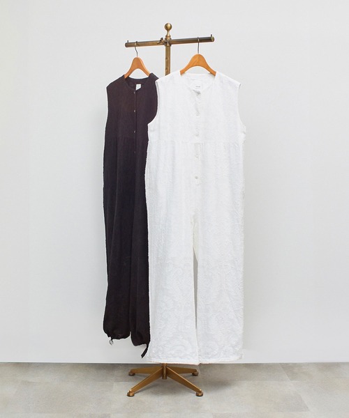 ROSE BUD（ローズバッド）の「SLEEVELESS JACQUARD COMBINAISON（つなぎ/オールインワン・レディース・ホワイト/ブラック・ONE SIZE）」の17枚目の写真