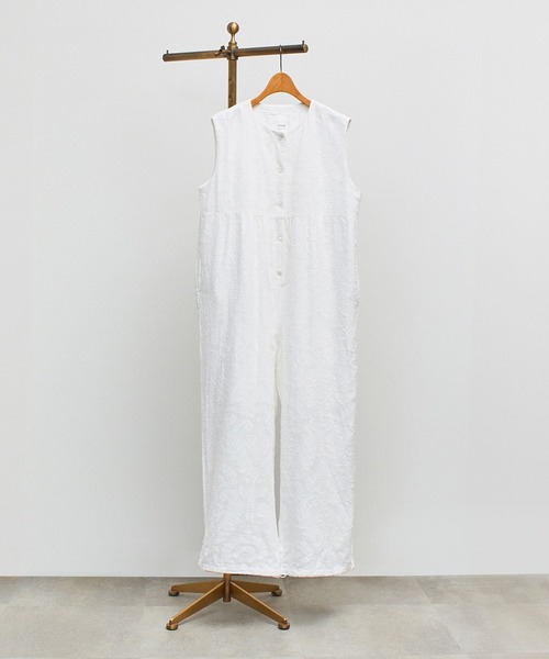ROSE BUD（ローズバッド）の「SLEEVELESS JACQUARD COMBINAISON（つなぎ/オールインワン・レディース・ホワイト/ブラック・ONE SIZE）」の16枚目の写真