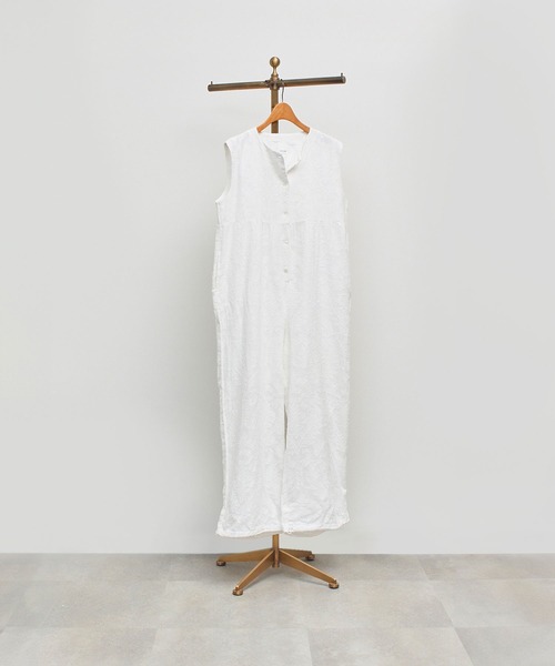 ROSE BUD（ローズバッド）の「SLEEVELESS JACQUARD COMBINAISON（つなぎ/オールインワン・レディース・ホワイト/ブラック・ONE SIZE）」の9枚目の写真