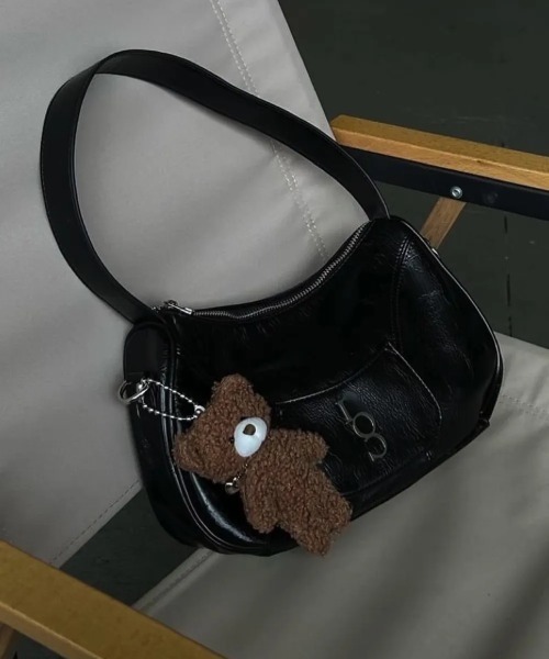 ショルダーバッグ・ポシェット ILLIGO Signature Bag Black セール】【ILLIGO】シグネチャー バッグ SIGNATURE BAG