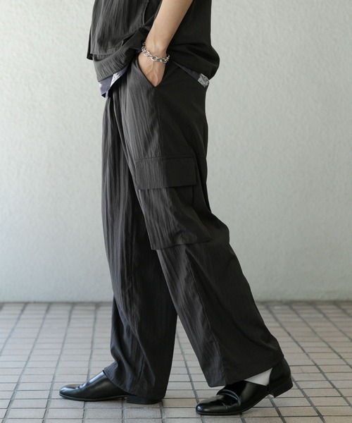 SENSE OF PLACE by URBAN RESEARCH(センスオブプレイスバイアーバンリサーチ)の「ユーティリティワイドカーゴパンツ(その他パンツ・メンズ・オリーブ/オレンジ/チャコールグレー・MEDIUM/LARGE)」の19枚目の写真