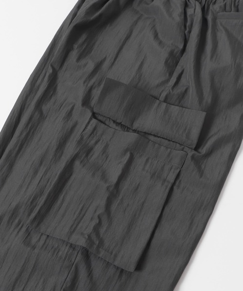 SENSE OF PLACE by URBAN RESEARCH(センスオブプレイスバイアーバンリサーチ)の「ユーティリティワイドカーゴパンツ(その他パンツ・メンズ・オリーブ/オレンジ/チャコールグレー・MEDIUM/LARGE)」の11枚目の写真