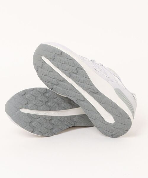 NEW BALANCE(ニューバランス)の「《New Balance》WW880(スニーカー・レディース・ネイビー系/ブラック/グレー系その他・25.0cm/24.5cm/24.0cm/23.5cm/23.0cm/22.5cm/22.0cm)」の5枚目の写真