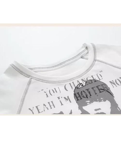 .KOM(ドットコム)の「A'GEM/9 × .kom 『.KOM/ドットケーオーエム』グラフィックプリントTシャツ(Tシャツ/カットソー・レディース・ホワイト・M)」の9枚目の写真