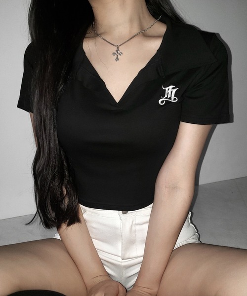 me+em select（ミームセレクト）の「※※【 ２color 】M LOGO スキッパーショート半袖Tシャツ ／ M LOGO skipper neck short sleeve T-shirt（Tシャツ/カットソー・レディース・ブラック/ホワイト・FREE）」の18枚目の写真