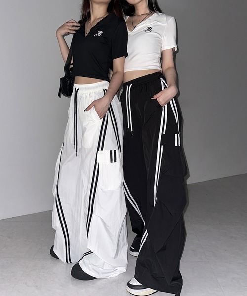 me+em select（ミームセレクト）の「※※【 ２color 】M LOGO スキッパーショート半袖Tシャツ ／ M LOGO skipper neck short sleeve T-shirt（Tシャツ/カットソー・レディース・ブラック/ホワイト・FREE）」の6枚目の写真