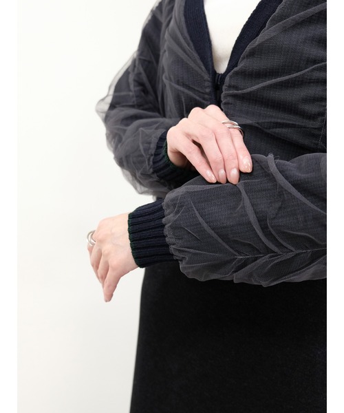 DOLLUPOOPS（ドールアップウップス）の「配色チュールレイヤードニットカーディガン（カーディガン/ボレロ・レディース・グレー/オフホワイト/ダークネイビー・38）」の14枚目の写真