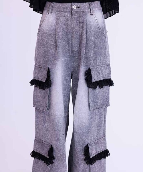 レースフリルカーゴデニム（その他パンツ）｜FickleBebe（フィクルベベ