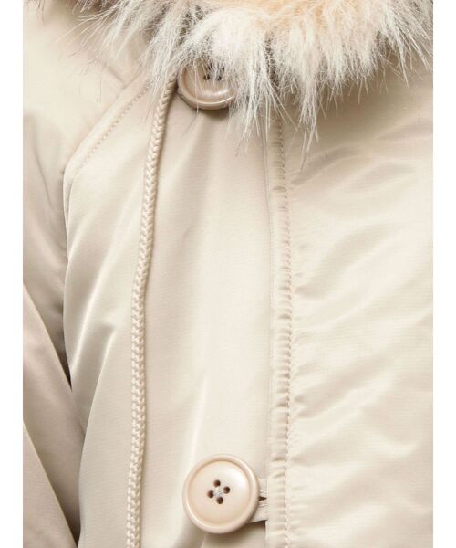 jouetie（ジュエティ）の「ルーズN-2Bブルゾン ファーフード付き（ブルゾン・レディース・ブラック/ネイビー/カーキ/アイボリー/その他2/ピンク・MEDIUM）」の8枚目の写真