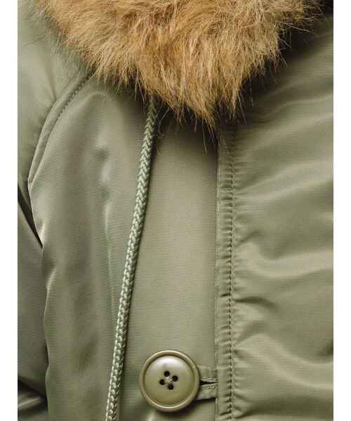 jouetie（ジュエティ）の「ルーズN-2Bブルゾン ファーフード付き（ブルゾン・レディース・ブラック/ネイビー/カーキ/アイボリー/その他2/ピンク・MEDIUM）」の11枚目の写真