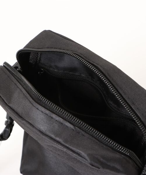 VIBGYOR（ヴィブジョー）の「urbanfemine./シンプルミニショルダーバッグ U7563（ショルダーバッグ・レディース・ホワイト/ベージュ/ブラック・9）」の18枚目の写真