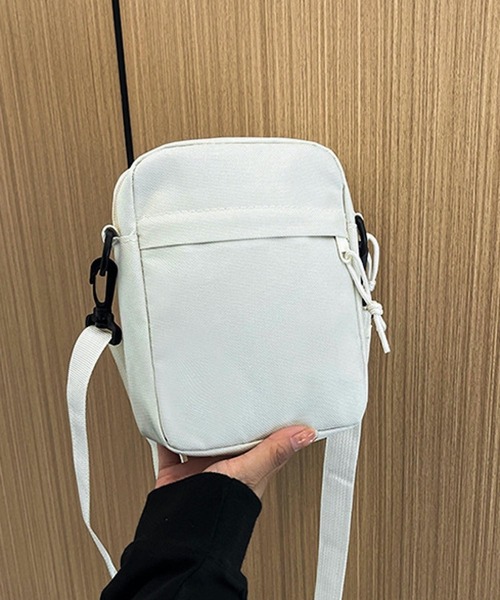 VIBGYOR（ヴィブジョー）の「urbanfemine./シンプルミニショルダーバッグ U7563（ショルダーバッグ・レディース・ホワイト/ベージュ/ブラック・9）」の12枚目の写真