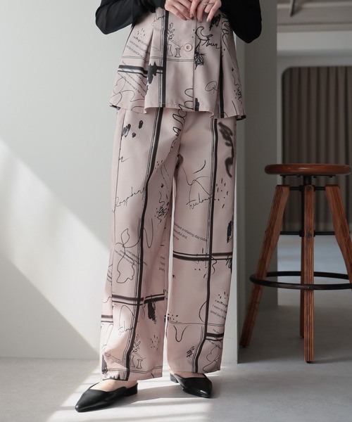 amini(アミニ)の「【2025 AW】アート柄プリントパンツ(その他パンツ・レディース・ネイビー/ブラック/ベージュ・MEDIUM)」の2枚目の写真