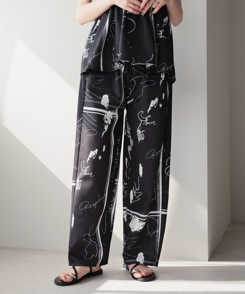 amini(アミニ)の「【2025 AW】アート柄プリントパンツ(その他パンツ・レディース・ネイビー/ブラック/ベージュ・MEDIUM)」の1枚目の写真