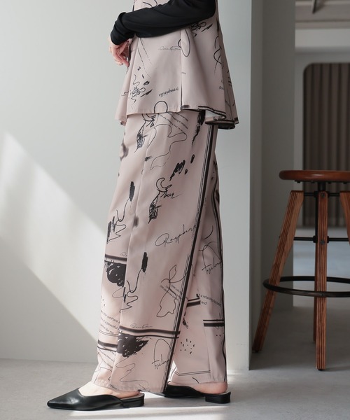amini(アミニ)の「【2025 AW】アート柄プリントパンツ(その他パンツ・レディース・ネイビー/ブラック/ベージュ・MEDIUM)」の5枚目の写真