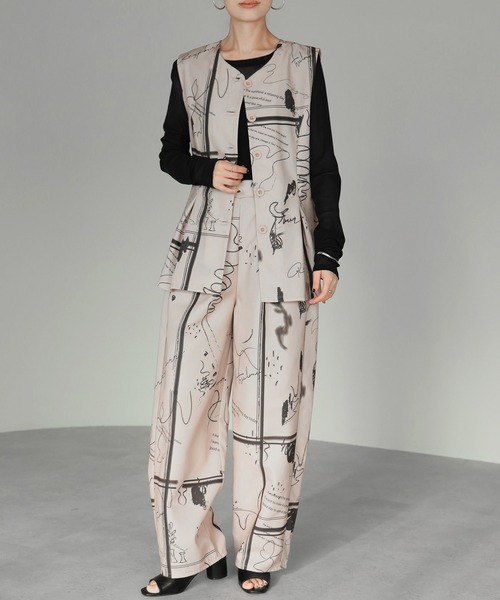 amini(アミニ)の「【2025 AW】アート柄プリントパンツ(その他パンツ・レディース・ネイビー/ブラック/ベージュ・MEDIUM)」の14枚目の写真