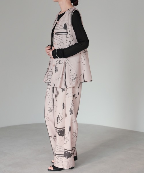 amini(アミニ)の「【2025 AW】アート柄プリントパンツ(その他パンツ・レディース・ネイビー/ブラック/ベージュ・MEDIUM)」の19枚目の写真
