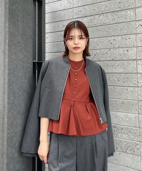 Ameri（アメリ）の「RIB DOCKING SHORT JACKET（ノーカラージャケット・レディース・ピンク/ベージュ/グレー・SMALL/MEDIUM）」の5枚目の写真