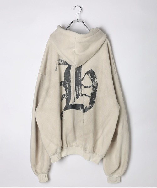 LAND MUSEUM（ランドミュージアム）の「【UNISEX】LAND MUSEUM／ゴシックロゴZIPパーカー（Tシャツ/カットソー・メンズ・ブラック/アイボリー・LARGE/MEDIUM）」の6枚目の写真