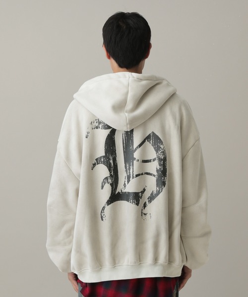 LAND MUSEUM（ランドミュージアム）の「【UNISEX】LAND MUSEUM／ゴシックロゴZIPパーカー（Tシャツ/カットソー・メンズ・ブラック/アイボリー・LARGE/MEDIUM）」の22枚目の写真