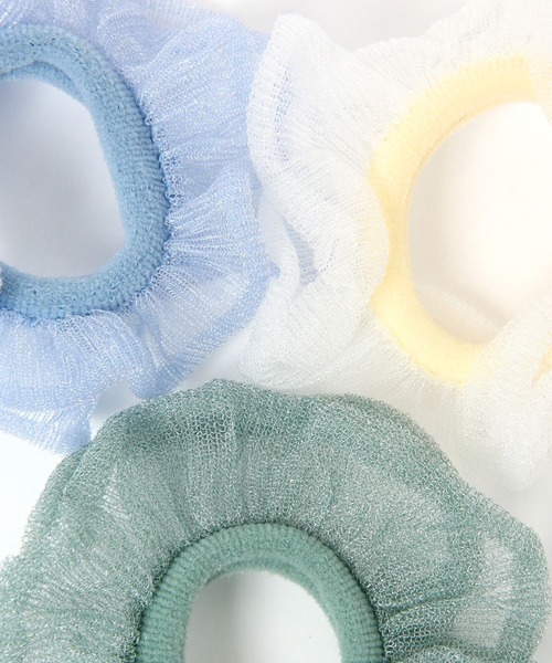 LOWRYS FARM(ローリーズファーム)の「3SETシアーフリルゴム 587927(ヘアゴム・レディース・ブラック・FREE)」の4枚目の写真