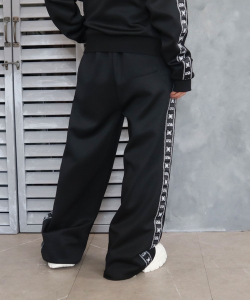 サイドジャガードロゴ ダンボールニットパンツ（スウェットパンツ