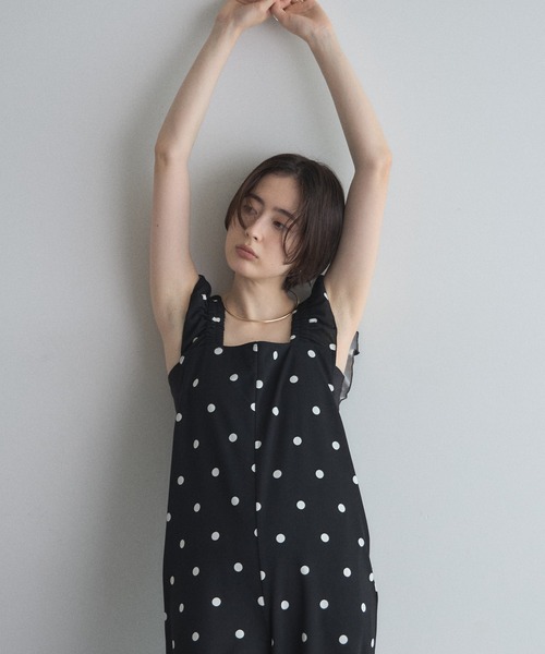 &. NOSTALGIA（アンドドットノスタルジア）の「【ZOZO限定】カットジョーゼットオールインワン（つなぎ/オールインワン・レディース・チェック/ドット・M）」の6枚目の写真